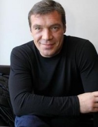 Олег Чернов