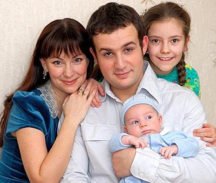 Счастливая семья Нонны Гришаевой