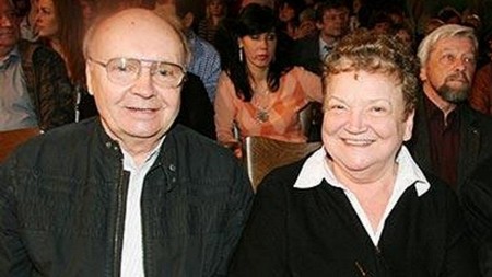 Актер Андрей Мягков с женой актрисой Анастасией Вознесенской